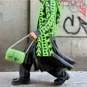 - Marc Jacobs☆ THE MONOGRAM LEATHER J MARC MINI BAG w/Extra Signature Chain